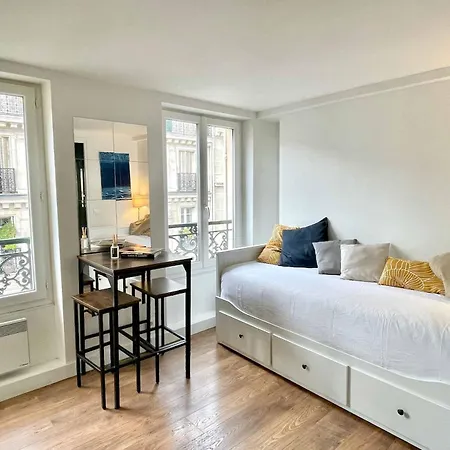 Appartamento Studio Parisien Lumineux A Bastille Parigi